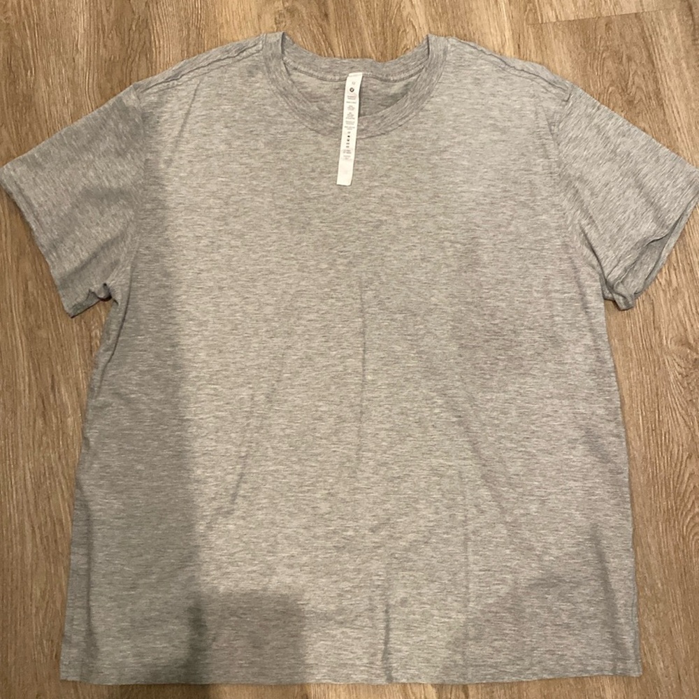 Lululemon Gray T-shirt-Size 12